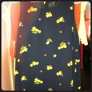 Swanky lemon top